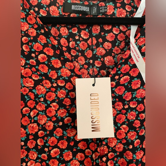 MissGuided Half Button Midi Tea Dress Short Sleeve Floral - Picture 8 of 9